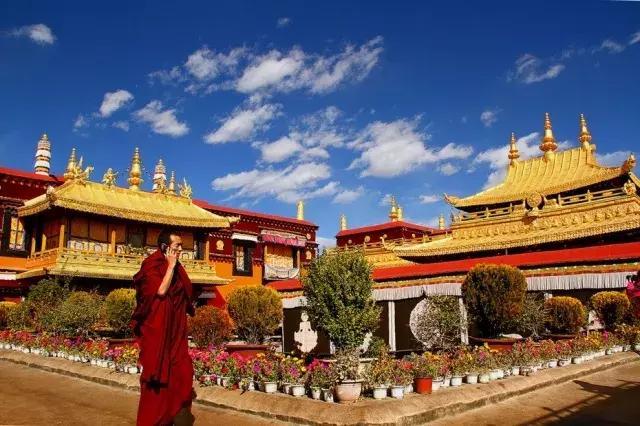 Tibet Roof of the World